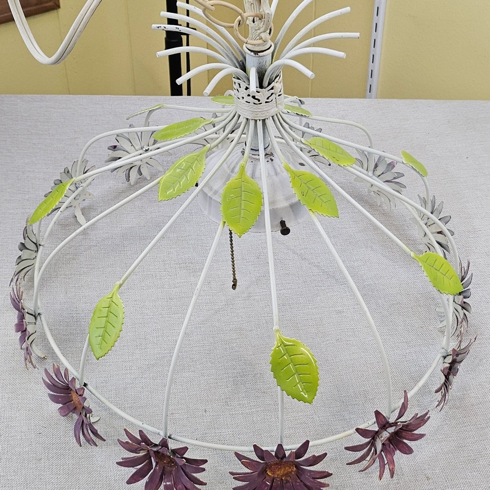 Vtg MCM Flower Chandelier Home White Purple Daisy Leaf Cottagecore‎ Swag Light